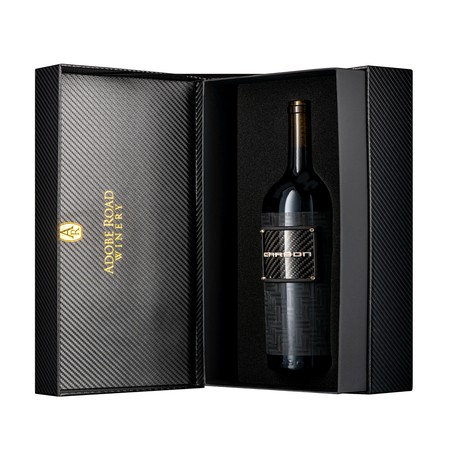 1 Bottle Carbon Fiber Gift Box (wine not included)